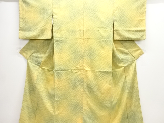 鹿の子模様織り出し暈し色無地着物